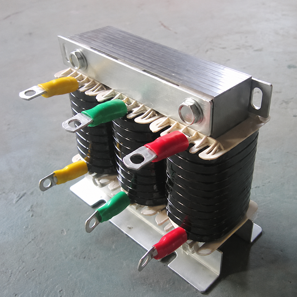 Reaktor 500 A / 2,2 V - 3
