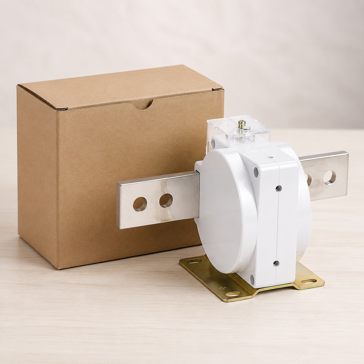 Transformer Arus Jenis LQG-0.66 - 6