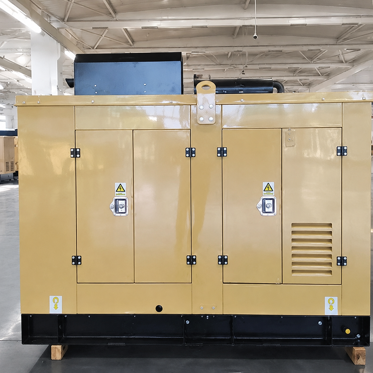 Generator Diesel Daya Tinggi Yuchai Khusus untuk Pusat Data, Model YC16VC4900-D30/3000 kW - 4