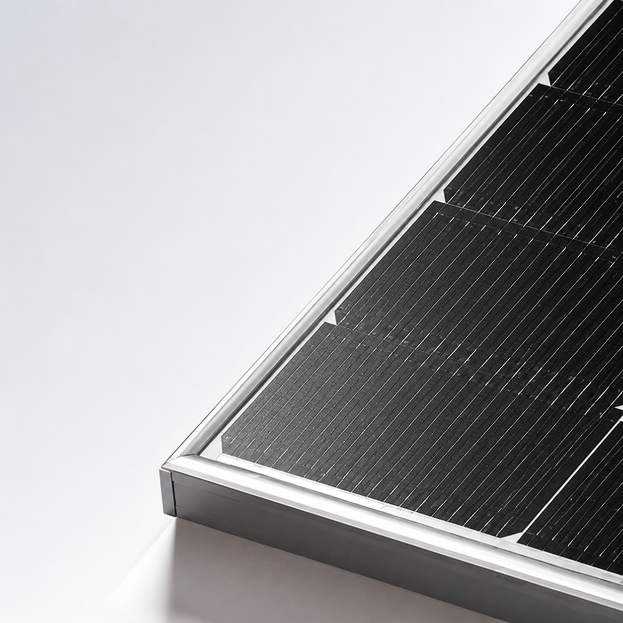 Modul Fotovoltaik untuk Atap Pembangkit Listrik Tenaga Surya, 550 W - 2
