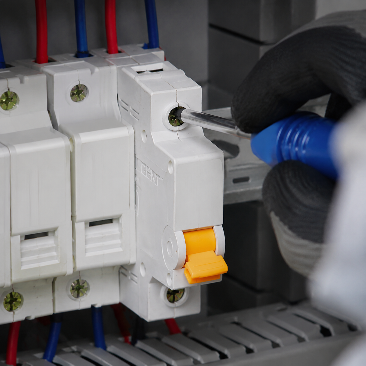NHH-125 Isolator - 4