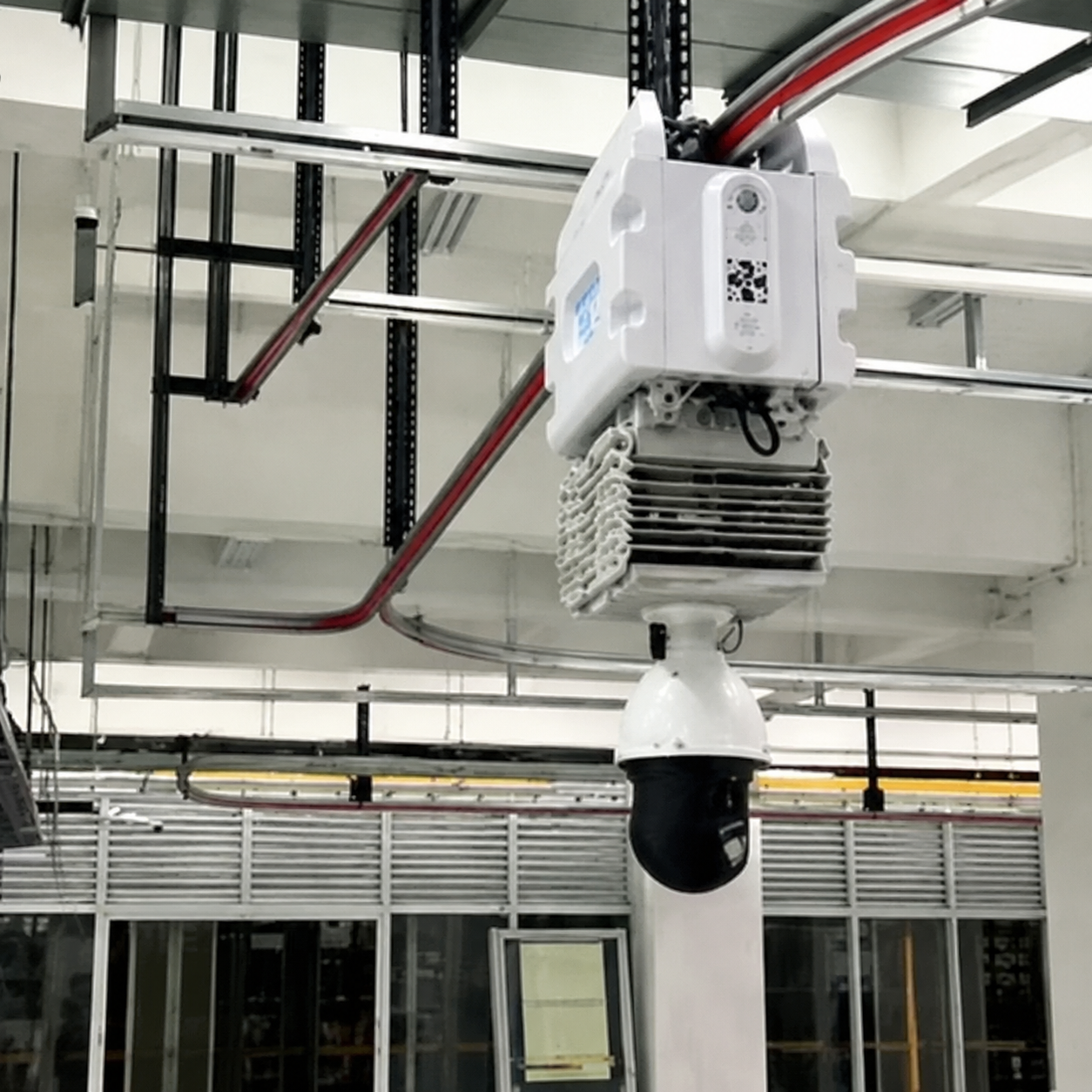 Robot Inspeksi Ruang Distribusi Listrik, Pemantauan Bergerak di Bidang Tenaga Listrik, dan Ruang Mesin - 4