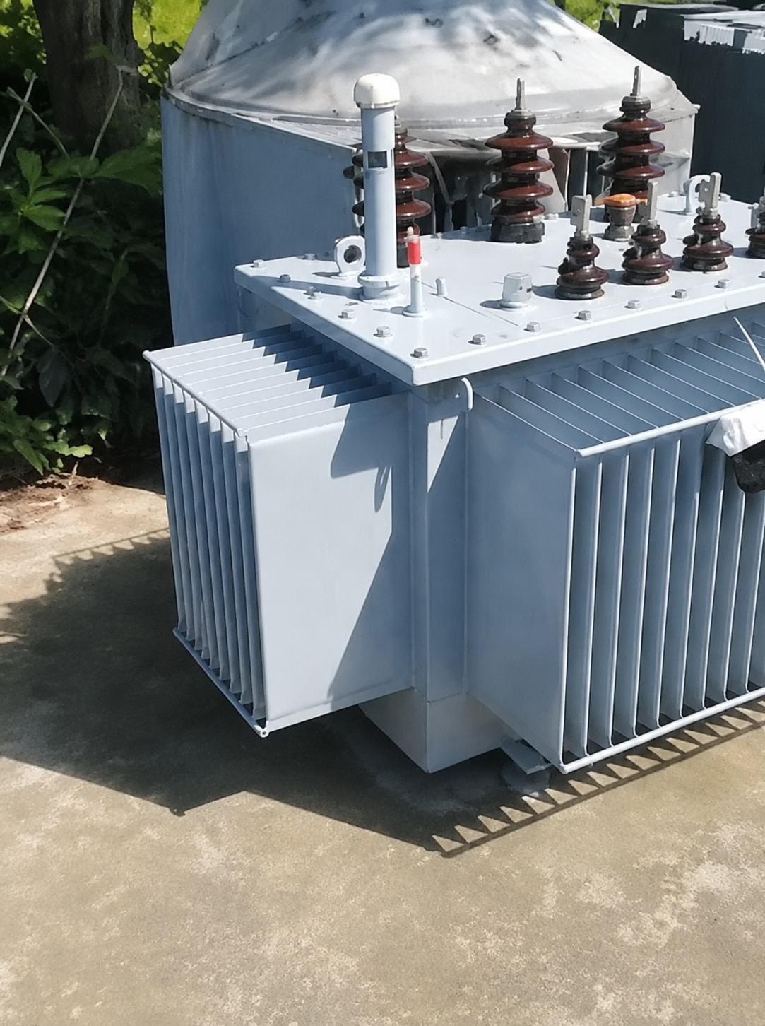Transformator Box / Substasi Listrik Box / Substasi Listrik Box Tipe Eropa, Set Lengkap untuk Pembangkit Listrik Tenaga Surya, Kapasitas 630 kVA - 2