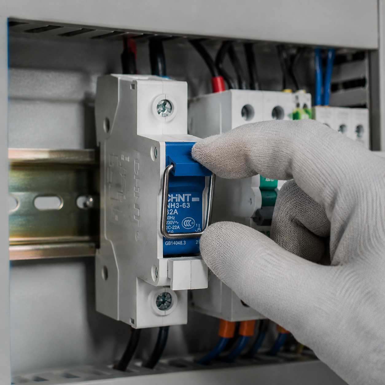 NH3-63 Isolator - 4