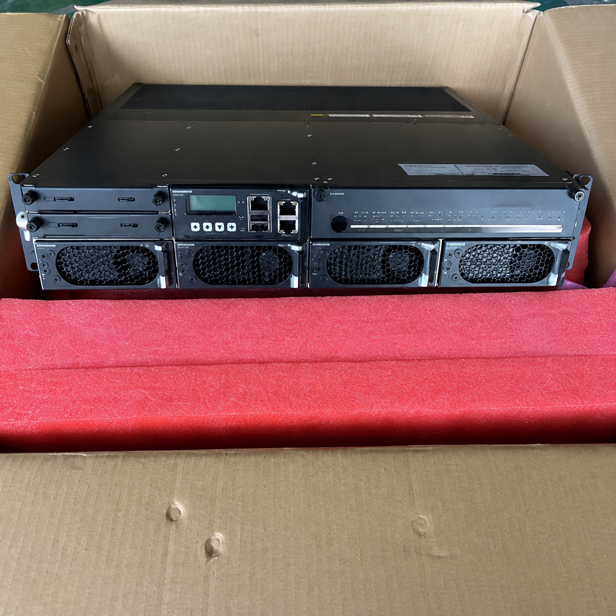 Sistem Catu Daya Komunikasi, Ruang Perangkat Komunikasi, ETP48200-C2A2/48 V/200 A - 4